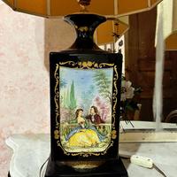 Coppia abat jour antiche. Ceramica decorata