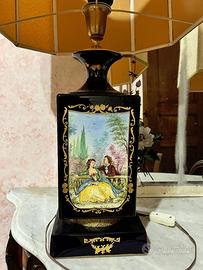 Coppia abat jour antiche. Ceramica decorata