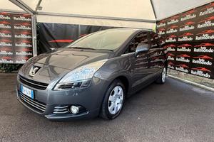 Peugeot 5008 1.6 HDi 112CV Posti 7 automatica