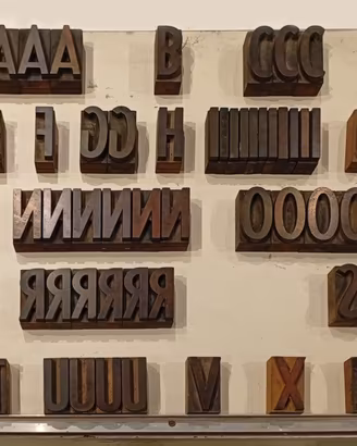 ANTICHI CARATTERI TIPOGRAFICI DI LEGNO 3,2x6,7x2,3