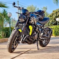 Triumph Trident 660 • 2024 • SOLO 400 km