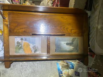 Mensole in noce Liberty