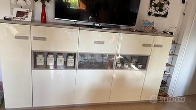 Vetrina sala con luci led