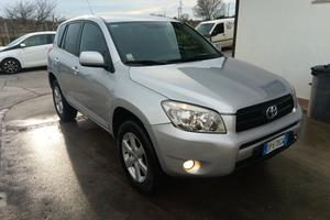 Toyota rav 4 2.0 benzina 