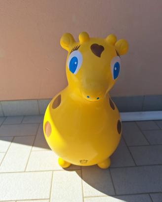 Giraffa cavalcabile gonfiabile 