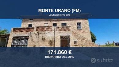 Immobile in asta di 157 m² con più di 5 locali a M