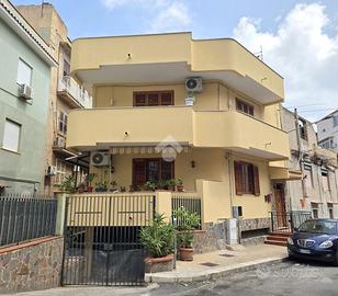 4 LOCALI A VILLABATE