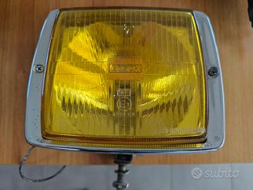 faro fendinebbia giallo rettangolare