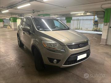 Ford Kuga 2.0 TDCi – 129.000 km