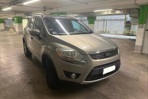 Ford Kuga 2.0 TDCi – 129.000 km