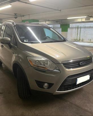 Ford Kuga 2.0 TDCi – 129.000 km