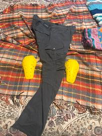 Pantaloni da moto