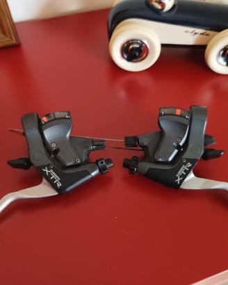 Comandi cambio freno Shimano Xtr serie 950