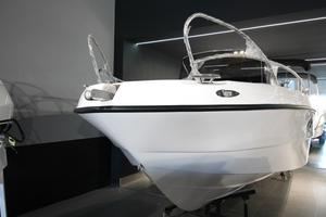 Gaia 22 WA + motore Tohatsu 140 hp