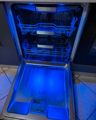 Lavastoviglie Siemens SN66U096EU da incasso silent