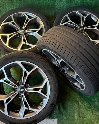 DISPONIBILI CERCHI E GOMME KIA SPORTAGE