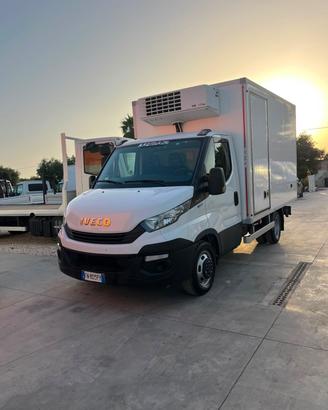 Iveco Daily 35-140 Frigorifero isotermico con ATP 