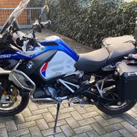 Cerchi neri bmw GS adventure