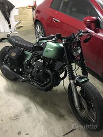 Moto Guzzi café racer