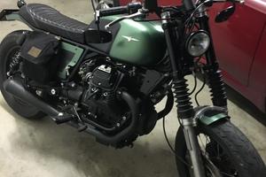 Moto Guzzi café racer