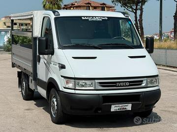 Iveco Daily 35 S 12 centinato