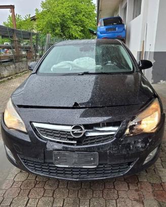 RICAMBI PER OPEL ASTRA J 1.7 CDTi ANNO 2013