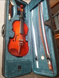 Violino con custodia – Completo di accessori