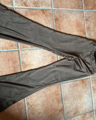 Pantaloni a zampa in velluto