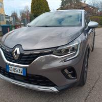 Renault Captur Plug-in Hybrid E-Tech 160 CV Intens
