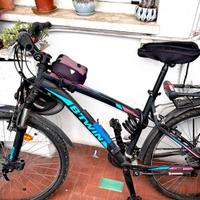 Bicicletta Mountain Bike uomo donna