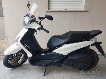 Piaggio Beverly 300