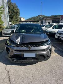 Renault captur 2024 incidentata