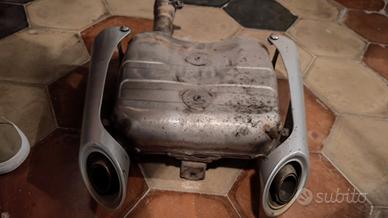 Suzuki Gsr600 scarico originale