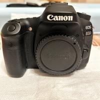 Canon eos 80D con garanzia 9000 scatti
