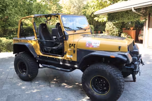 JEEP WRANGLER YJ "CATERPILLAR"  5,7 V8