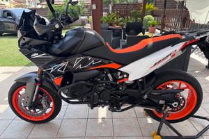 KTM 890 SMT 2025