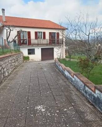 Casa indipendente di 15000 m² con 3 locali a Torel