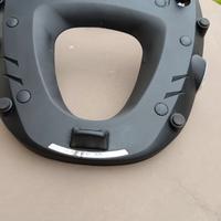 Telaio con piastra givi per kawasaki 1000 sx