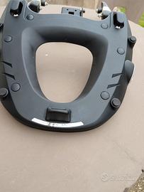 Telaio con piastra givi per kawasaki 1000 sx