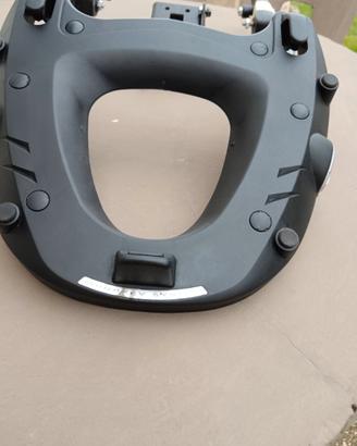 Telaio con piastra givi per kawasaki 1000 sx