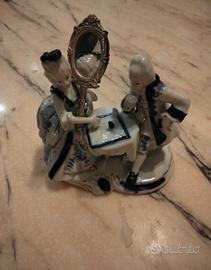 statuetta in ceramica 