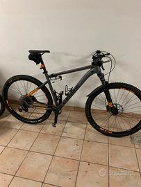 Mountain bike Alluminio