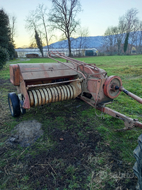 Pressa imballatrice per ballette