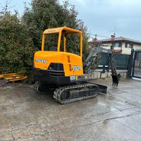 E269 - Mini escavatore 25 q Volvo 1800 ore