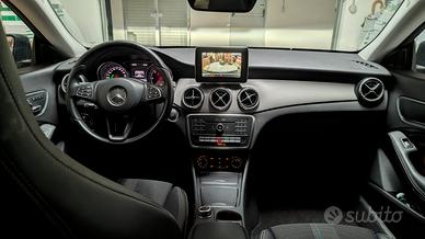 AUTO MERCEDES - BENZ CLA 200 D  - 16,000