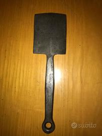 Batticarne antico rubino netro