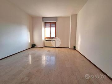3 LOCALI A VOGHERA