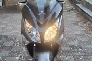 Honda swt600