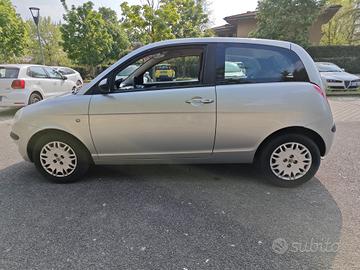Lancia Ypsilon 1.2 neopatentati 