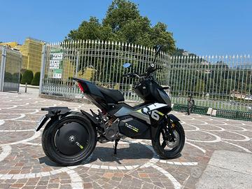 FELO FW06 elettrico adrenalinico